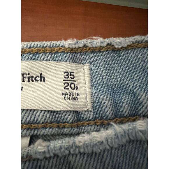 Abercrombie & Fitch Women's Curve Love The 90s Straight Ultra High Rise Jeans 20 - Picture 7 of 11